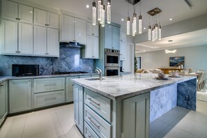Cookware/dishes/utensils - Luxury Oceanfront Villa~ Fully Staffed~Pool~Jacuzzi~Movie Theatre (Tower Isle)