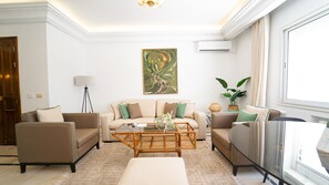 Living area - Havre de paix: Apt en plein centre de la Marsa (Marsa)