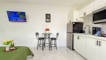 Fridge, microwave, coffee/tea maker, toaster