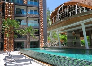 Pool - ET619 Patong cozy studio- Condo with pool, parking (Patong Beach)