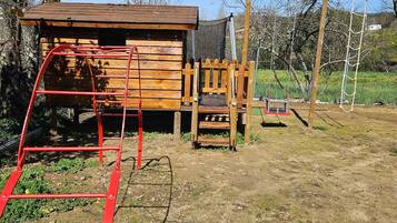 House, 3 Bedrooms, Smoking, Private Pool | Children's area