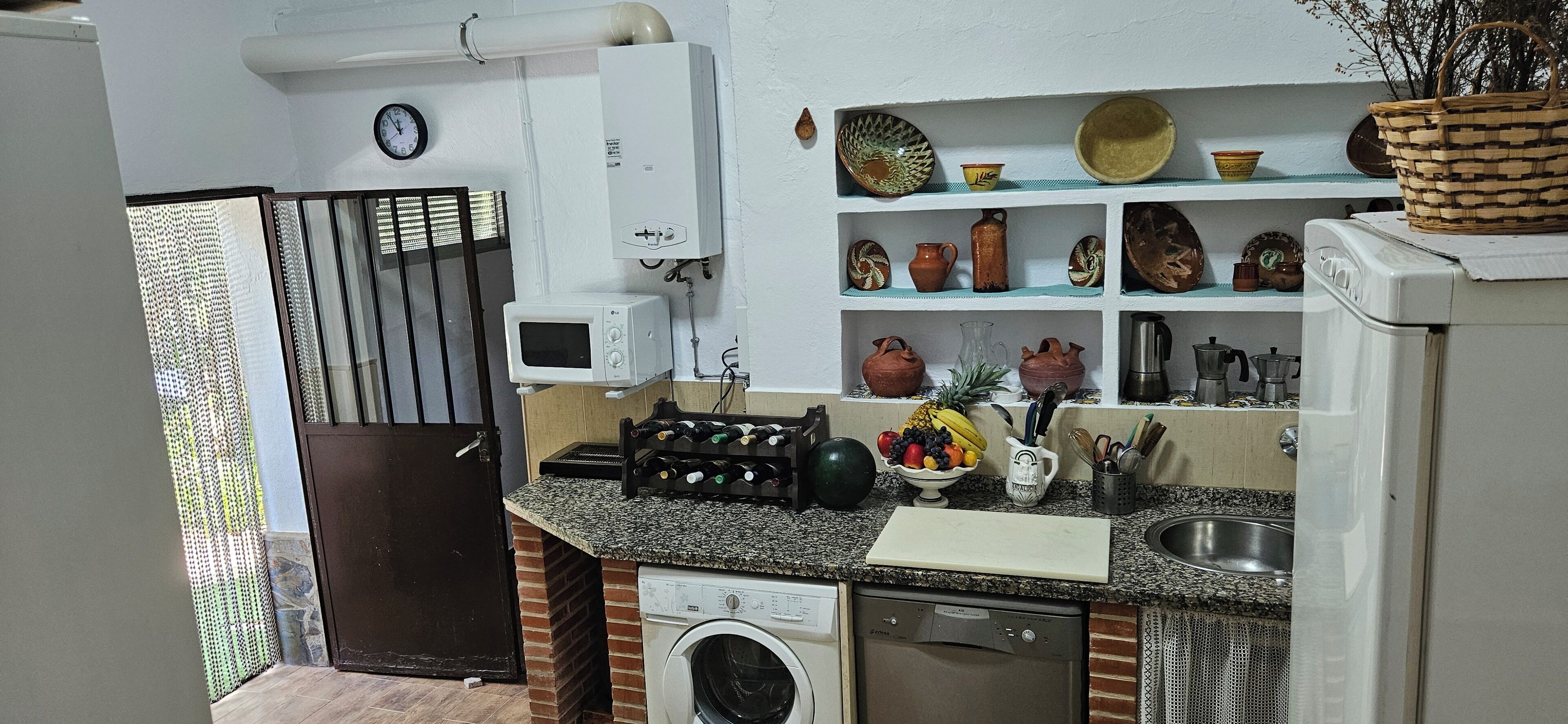 Casa, 3 dormitoris, fumadors, piscina privada | Interior