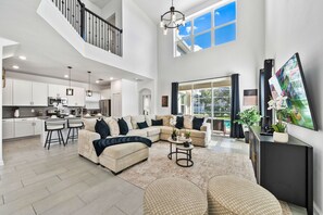 TV, DVD player, stereo, offices - Fabulous Villa 5Bd Pool   Spa - Next to Disney 611 (Davenport)