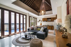 TV, offices - MariJo Villa·2BR Private Pool mins to Central Ubud (Bali)