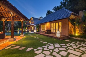 Terrace/patio - SPV Nusa Dua · Luxury Traditional Design, Nusa Dua (Kuta)