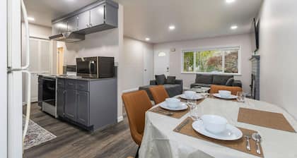 Quiet 3BR Retreat | Near Woodinville Wine Country