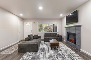 Fernseher, Kamin
