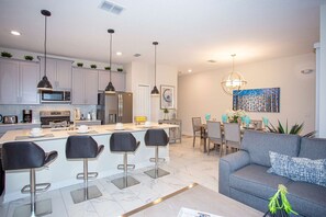 Interior - Marvelous 4 Bd w Pool   Waterpark Near Disney 218 (Kissimmee)