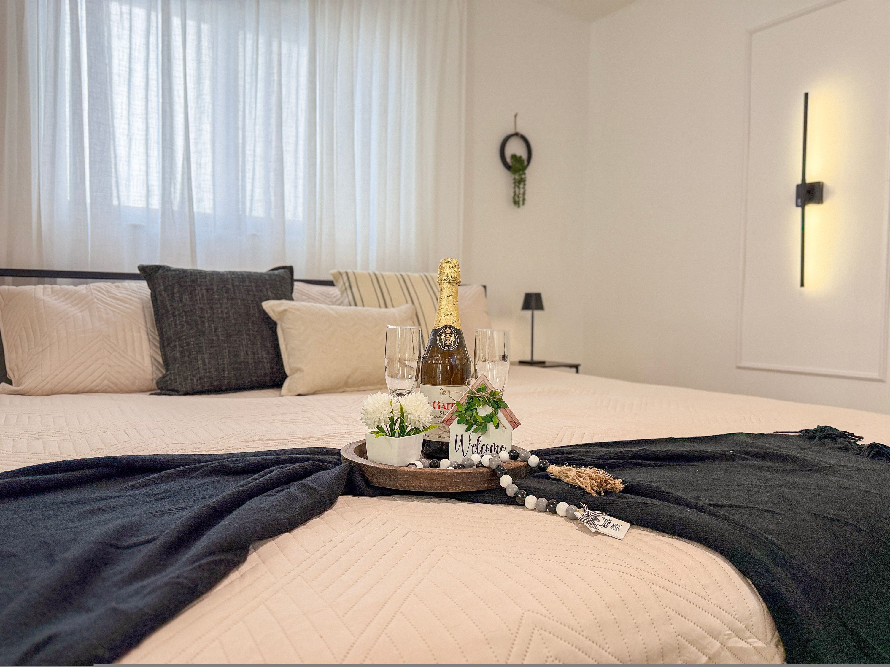 1 bedroom, desk, iron/ironing board, free WiFi