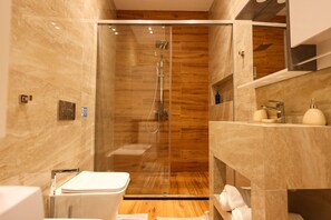 Bathroom - Grandstay Apartments 012 (Durrës)