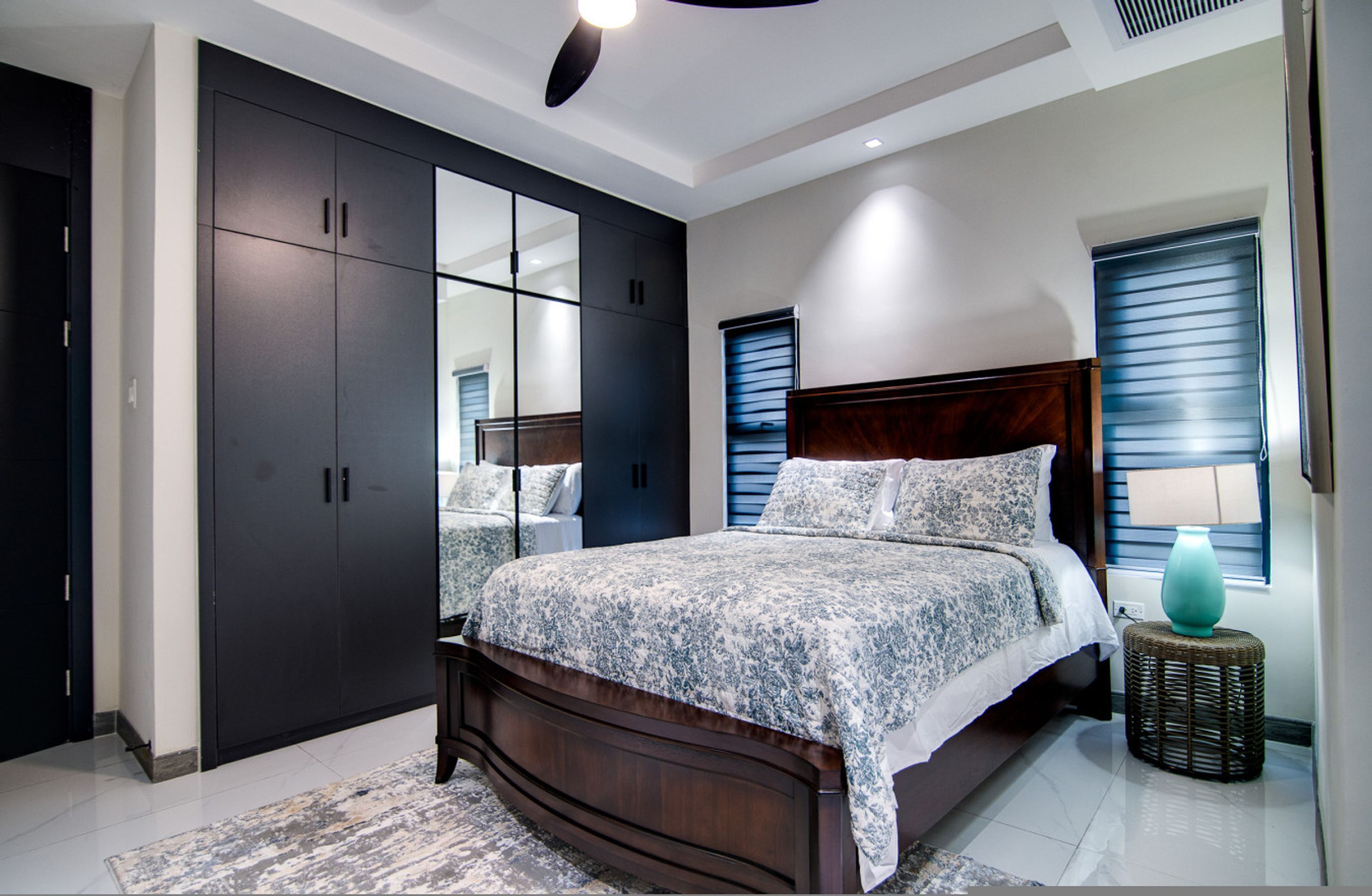 3 chambres, bureau, fer et planche à repasser, Wi-Fi gratuit