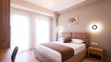 1 bedroom, desk, free WiFi