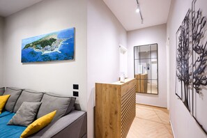 Interior - Grandstay Central 103 (Durrës)