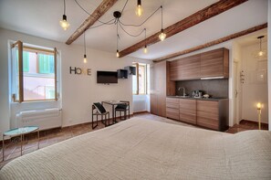 House - Agr Able Studio Quartier Suquet-vieux Port A0b185 (Cannes)