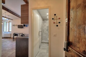 House - Agr Able Studio Quartier Suquet-vieux Port A0b185 (Cannes)