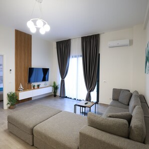 Deluxe Apartment, Balcony, Garden View | Living room - Stay By Ilvesta Potam (Himarë)