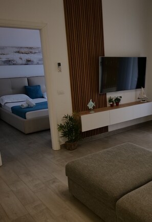 Apartamento conforto, sacada, vista para o jardim