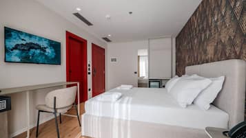 1 bedroom, desk, free WiFi