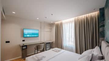 1 bedroom, desk, free WiFi