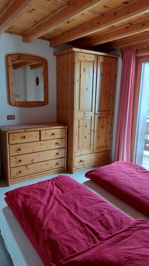 2 habitaciones, wifi y ropa de cama 