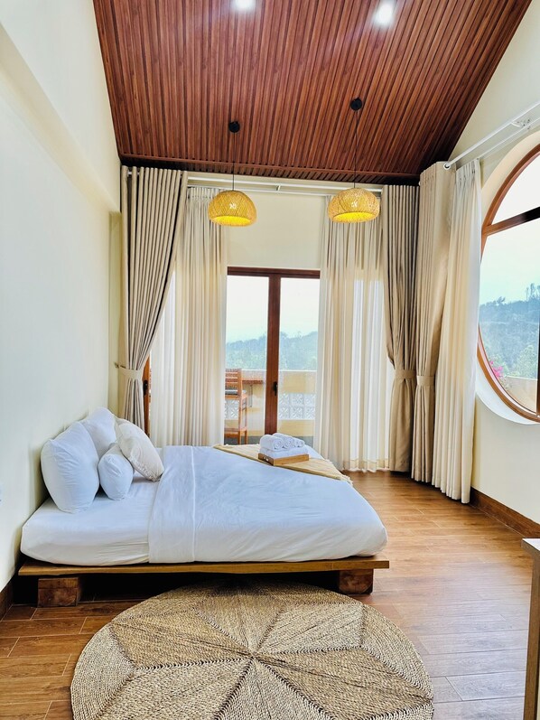 Deluxe Suite, Beach View - Tram Seven Retreat House Ganh Da Dia (Tuy An Đông)