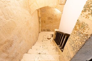 Interior - Valletta Exclusive 3BR House with Rooftop Terrace (Valletta)