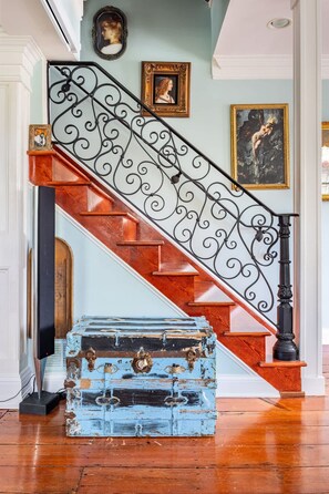 Interior - Unique Luxury Central Historic Landmark Home (Lambertville)