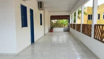 Enceinte de lâhĂ©bergement