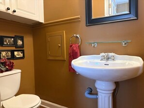 Bathroom - World Cup 2026 Rental – Prime Kansas City, Mo Location (Kansas City)