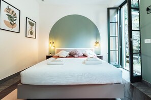 1 dormitorio, tabla de planchar con plancha, wifi gratis y ropa de cama