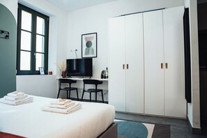 1 dormitorio, tabla de planchar con plancha, wifi gratis y ropa de cama