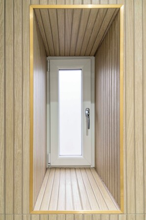 Interior - Loch Lomond Hillside Retreat (Alexandria)