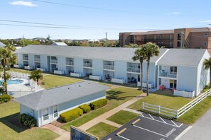 Exterior - Steps to the Beach with Ocean View-2beds/2baths (Miramar Beach)