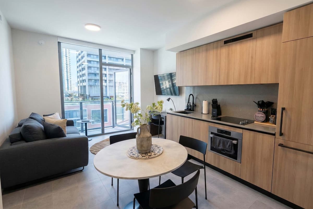 City Apartment, City View | Living area