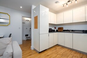Interior - GuestReady - Urban Living in Wimbledon (London)