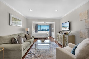 Condo, 1 Queen Bed with Sofa bed (Sunset Harbor Palms 2-304)