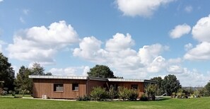 Exterior - Les Silex Guest Room: Modern Comfort in the Heart of Périgord Noir (Plazac)