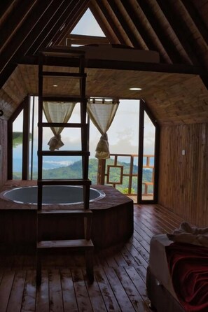 Deluxe Cabin