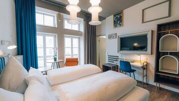 Superior Double Room, Balcony, Courtyard View