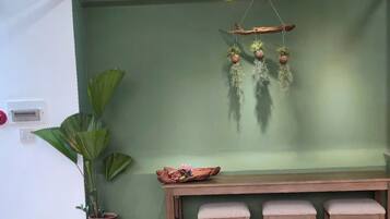 Kaffe og/eller kaffemaskine