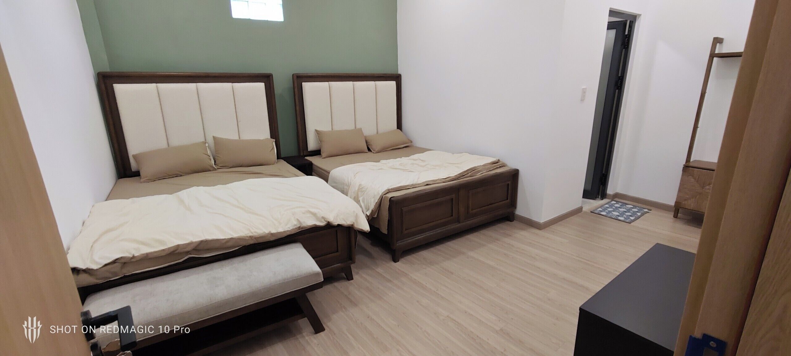 Standard Townhome, City View