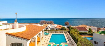Villa Caprice by Villa Plus