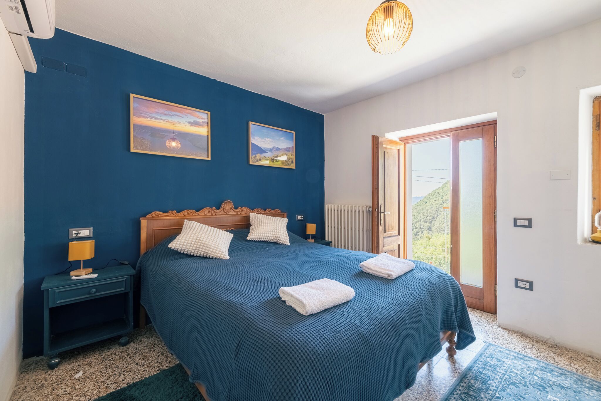 3 dormitorios, tabla de planchar con plancha, wifi gratis y ropa de cama