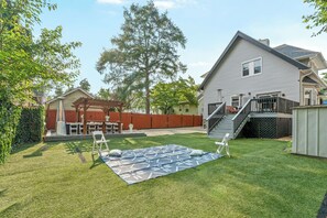 Terrace/patio - Tudor Lux (East Lansdowne)