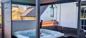 Preesgweene Farmhouse