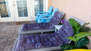 Terrace/patio - NEW! Direct Bayfront Sunsets - Boat Docks - Pool - Fish (South Padre Island)