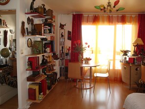 Interior - In the heart of Paris, apartment with balcony-terrace! (Paris)