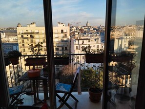 Interior - In the heart of Paris, apartment with balcony-terrace! (Paris)