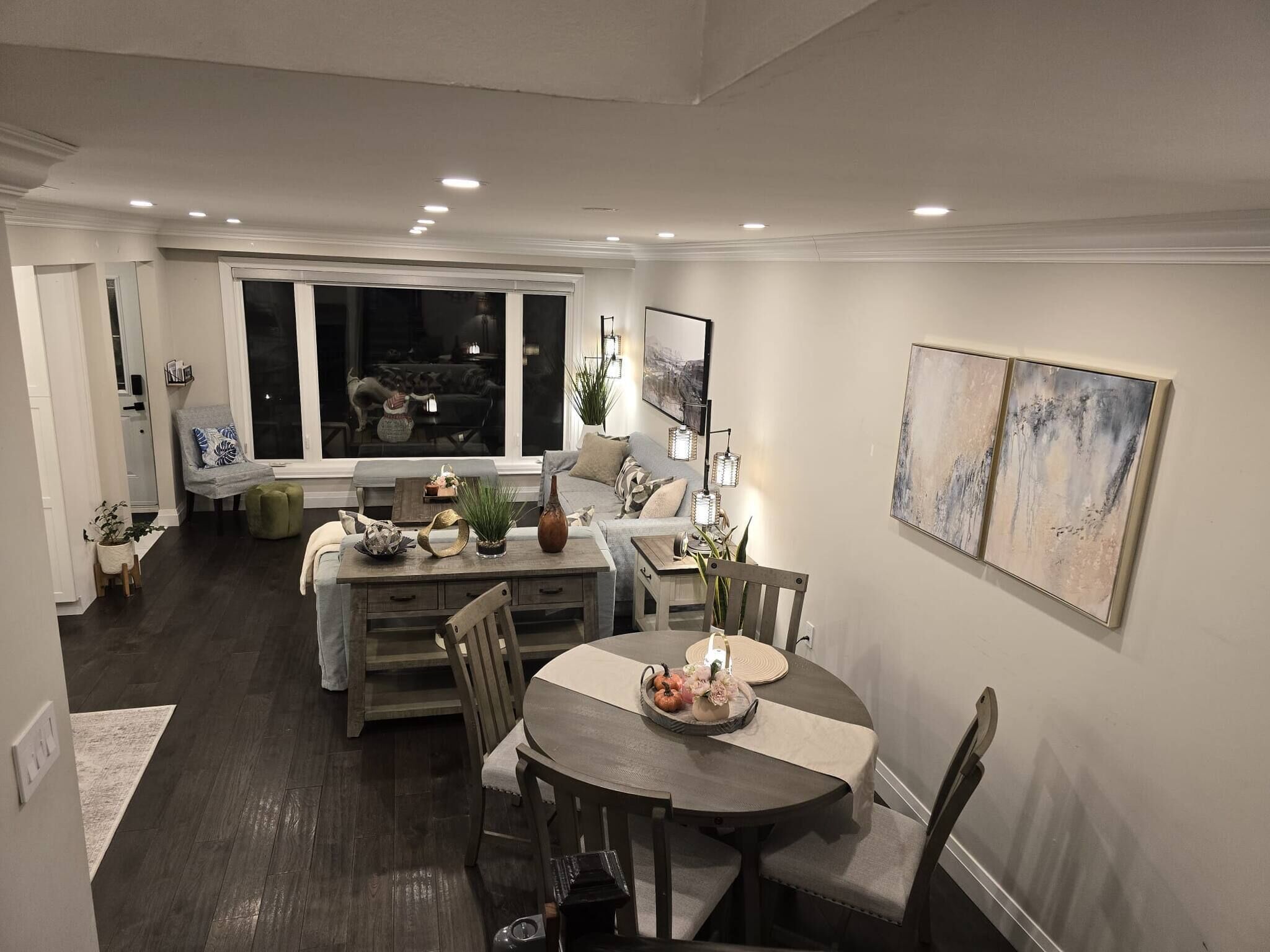 House, 2 Bedrooms | Dining room