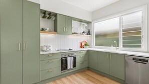 Fridge, microwave, oven, stovetop - Thirty Eight - Close to beach and river (North Havne)